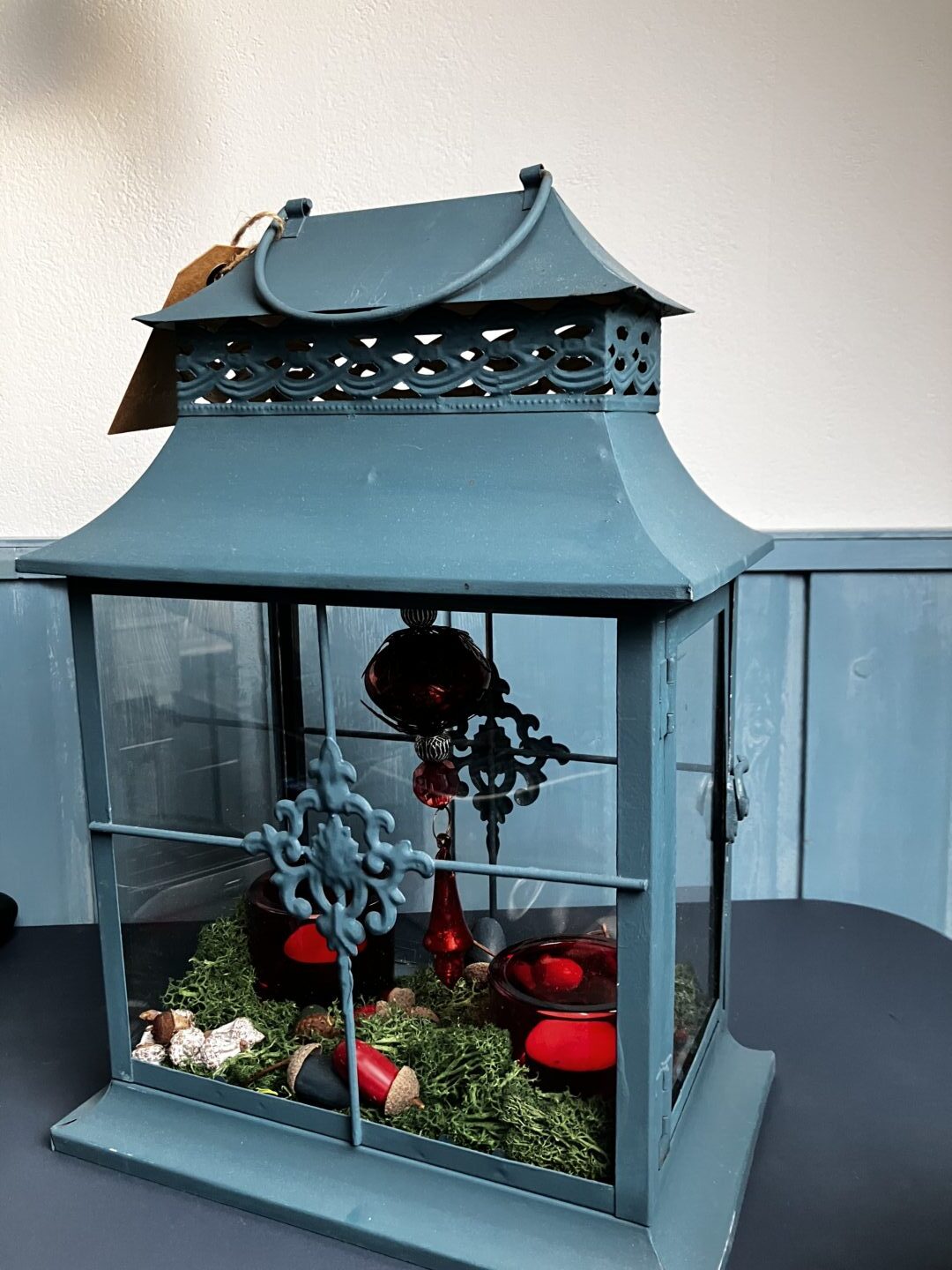 Uitgelichte afbeelding voor “Windlicht met kerstdecoratie”